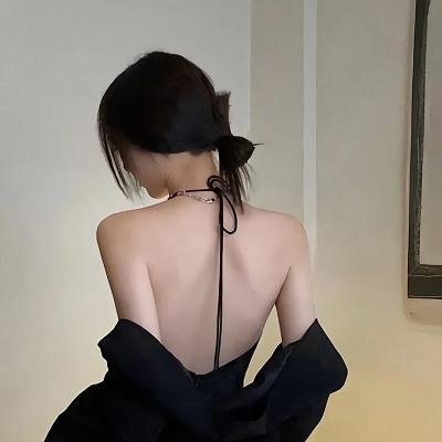 少女与海怪